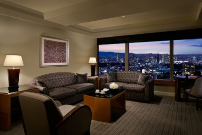TheRitz-Carlton,Tokyo-CarltonSuite-03